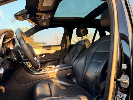 Mercedes Glc 300 image 15