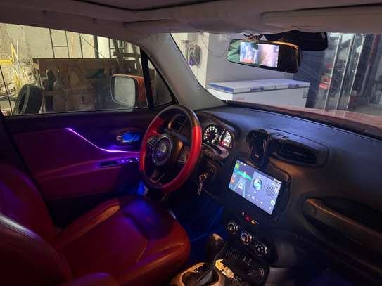 Jeep Renegade SUV compact orange vif robuste image 4