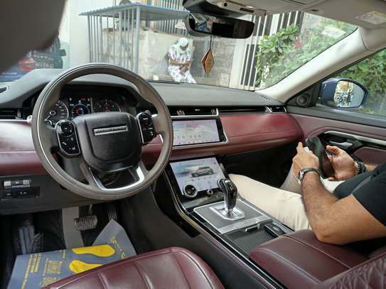 Ranger Rover evoque 2020 image 4
