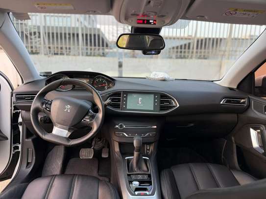 PEUGEOT 308 GT LINE 2017 image 8