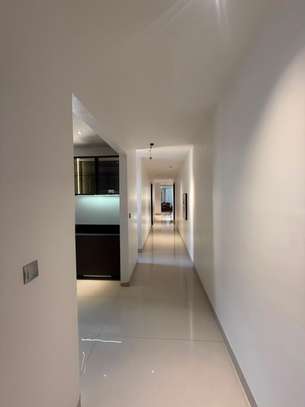 Appartement  F4 de 180m2 aux Almadies image 4