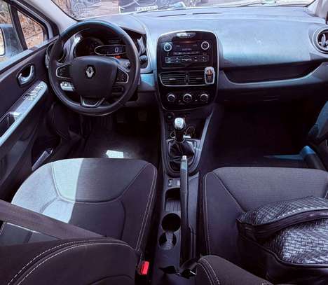 Renault clio 4 2019 muté il ya 4 mois image 4