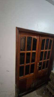 Lot de 3 portes intérieures en bois massif avec vitrage image 4