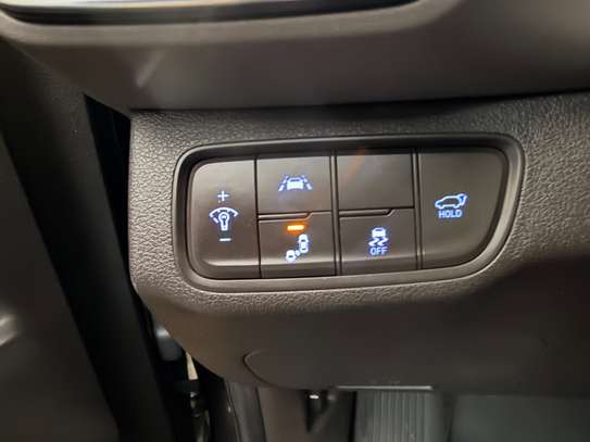 Hyundai Santefe image 13