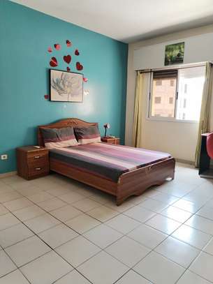 Appartement 2 chambres salon Fass image 2