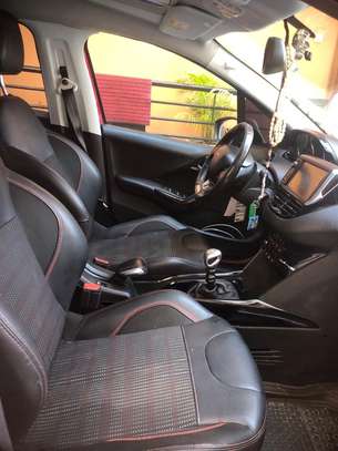 Peugeot 2008 Anne 2017 full options image 5