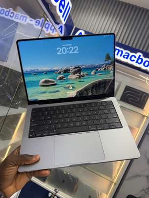 MacBook Pro M2 Pro 14 pouces Ram 32Go SSD 512Go image 4
