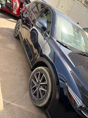 Mazda CX-5 image 3