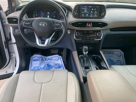 Hyundai Santa Fe AWD 2020 image 4
