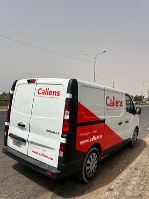 Renault trafic image 6