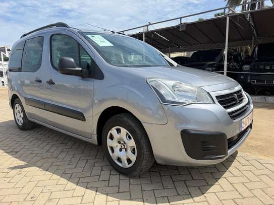 PEUGEOT PARTNER 2017 image 6