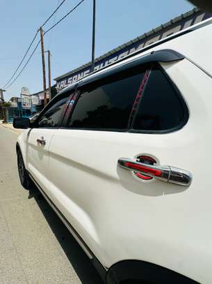 Ford explorer v6 Anne 2017 image 10