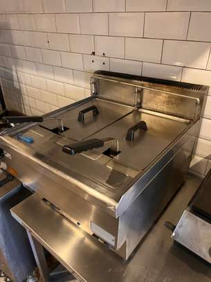 Lot equipement de restauration image 3