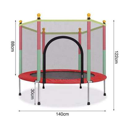 Trampoline 140 cm rouge et noir avec filet sécurité image 4