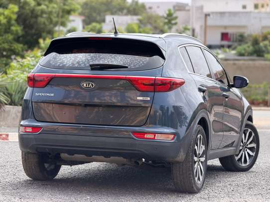Kia Sportage image 5