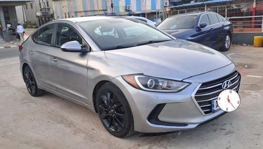 Hyundai Elantra 2017 image 5