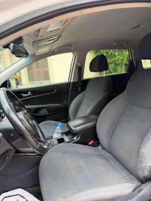 Kia Sorento image 3