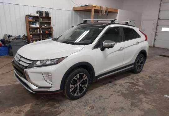 MITSUBISHI ECLIPSE CROSS /SEL 2018 image 3