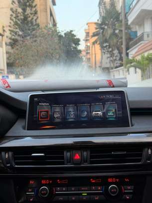 BMW X5 année 2018 image 12