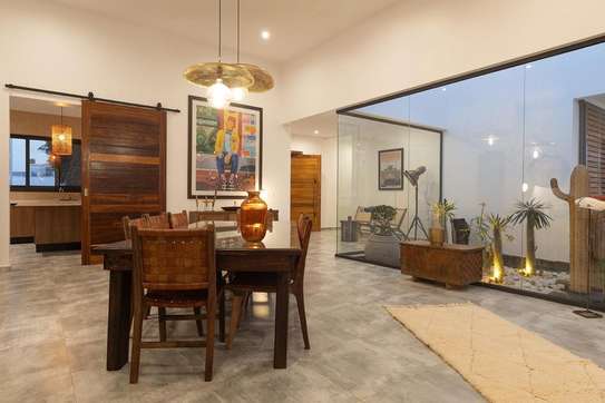 Villa haut de gamme a vendre a Nguerign image 9