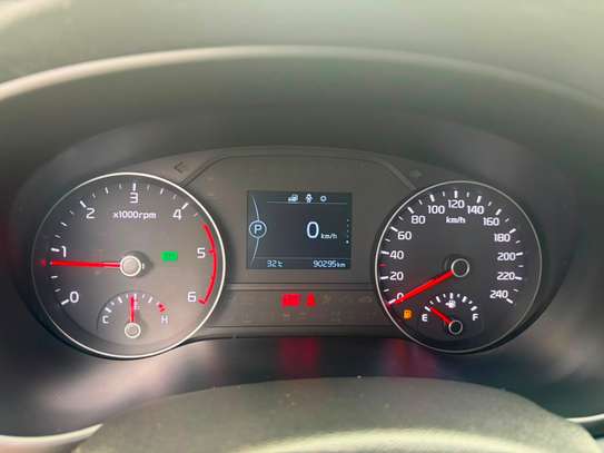 Kia Sportage image 9