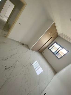 Appartement de 3 chambres salon à louer aux Mamelles image 6