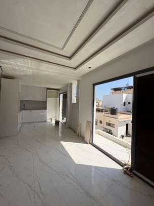 Almadies – Apparemment R+7 haut standing à vendre image 14