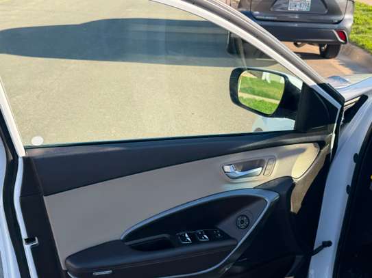 Hyundai Santafee Ultimate 2017 image 11