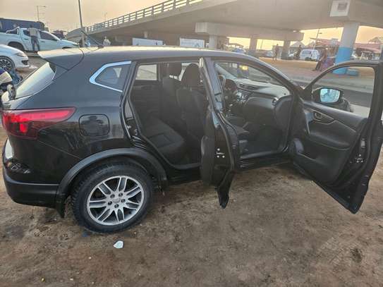 Nissan Qashqai 2018 image 11