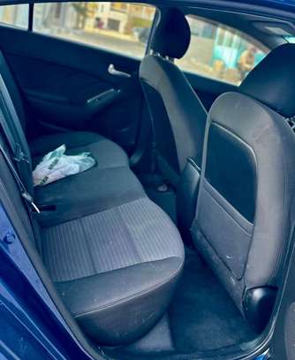 Je vend ma kia forte 2018 automatic essence image 5