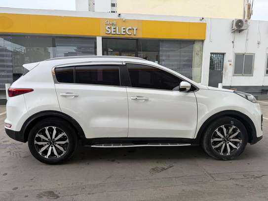 Kia Sportage 2017 image 2