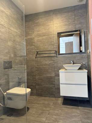 Appartement f4 avec vue/ mer à louer à mermoz corniche image 12