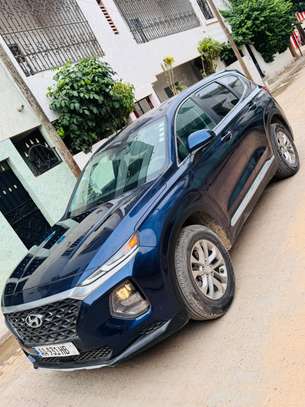 Hyundai Santafe 2019 image 3