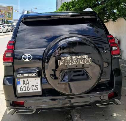 Toyota Prado T.S.L image 4
