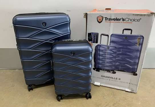 Set de deux valises TRAVELER'S CHOICE en coque bleue. image 4