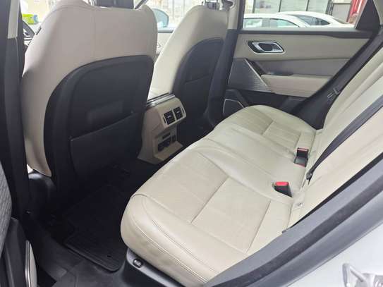 Range rover velar p250 venant USA image 6