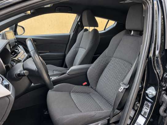 Toyota CHR 2022 image 5