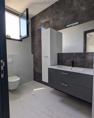 Appartement à louer aux Almadies de grand standing image 4