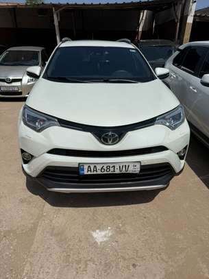 Toyota rav 4 2018 image 2