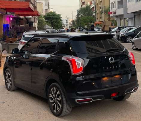 SSANGYONG TIVOLI  Année : 2017 image 7