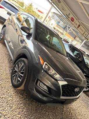 Hyundai Tucson image 2