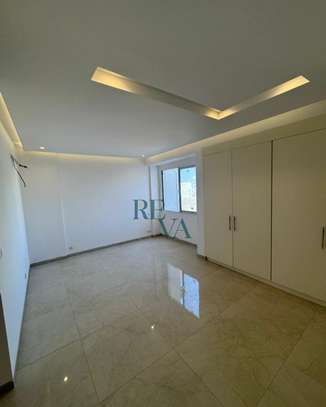 APPARTEMENT F4 À VENDRE À NGOR-ALMADIES image 4