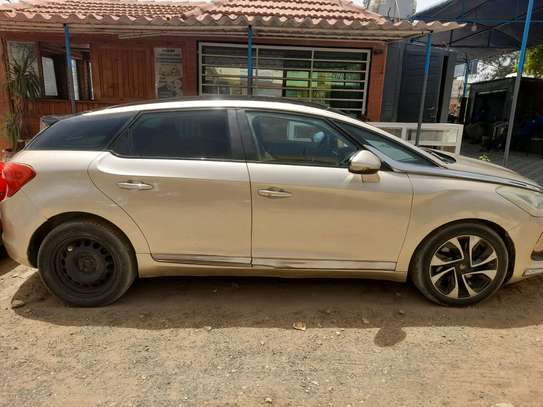 Citroen Ds5 image 6