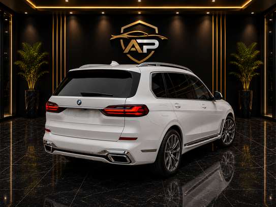 BMW X7 2021 image 5