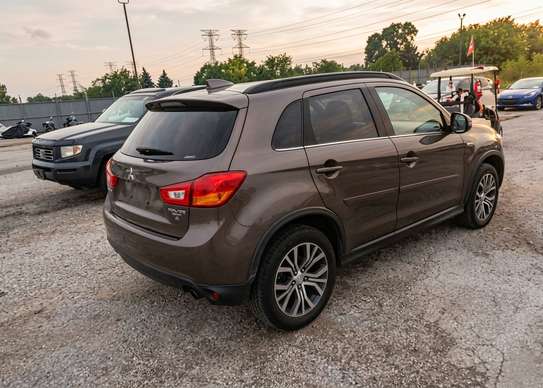 MITSUBISHI OUTLANDER SPORT 2.4 GT image 14