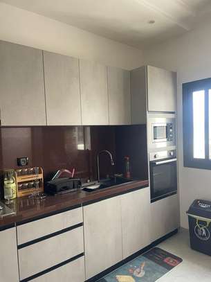 Appartement Meublé au Point E image 14