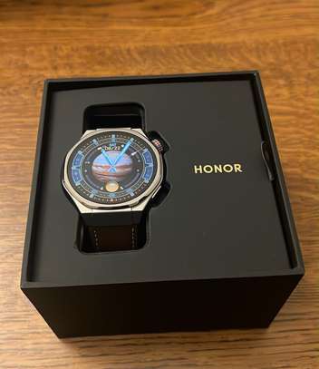 Honor Watch 5 Ultra image 7