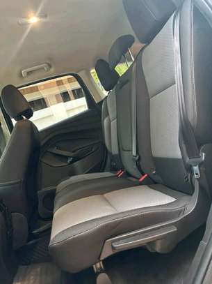 FORD ESCAPE AUTOMATIQUE ESSENCE CLIMATISÉ 1.5 image 6