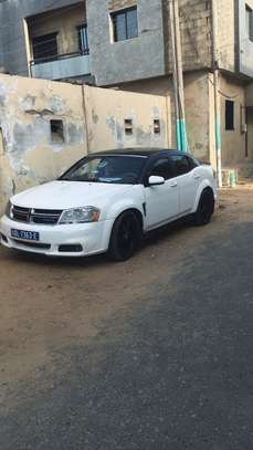 Dodge avenger 2019 image 2