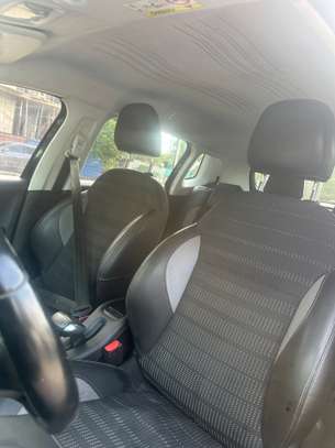 Peugeot 2008 allure manuel diesel image 6